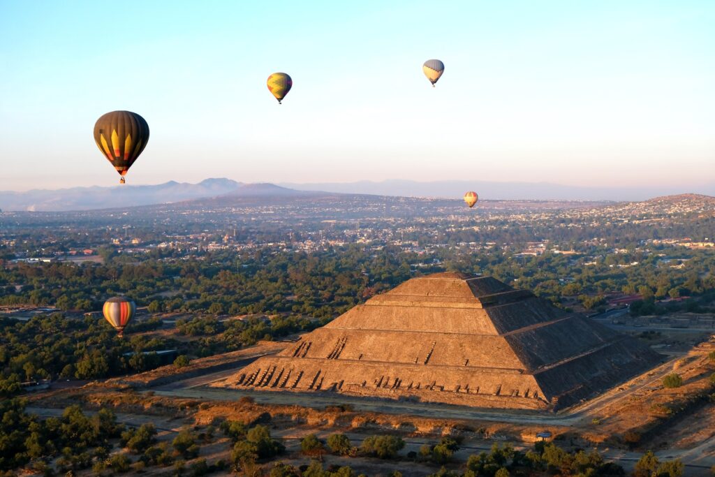 Teotihuacan pyramids and hot air balloons near Mexico City